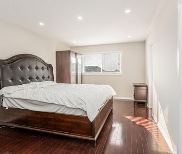 For Lease - 3949 Tacc Drive Unit# Main House, Mississauga, Ontario - Photo 1