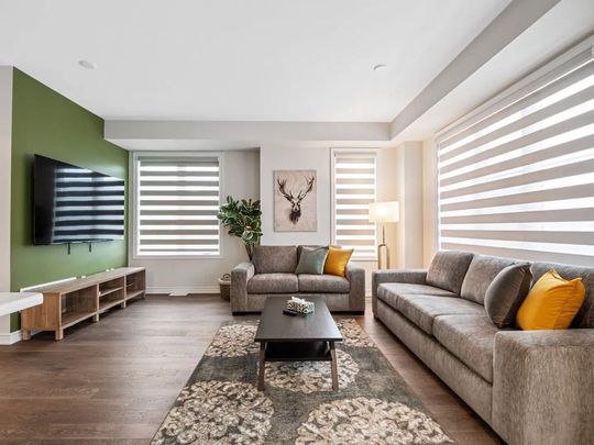 For Lease - 2 Sun Haven Lane, Thorold, Ontario - Photo 1