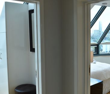 2 Bed Penthouse, Creative House, SW8 - Photo 4