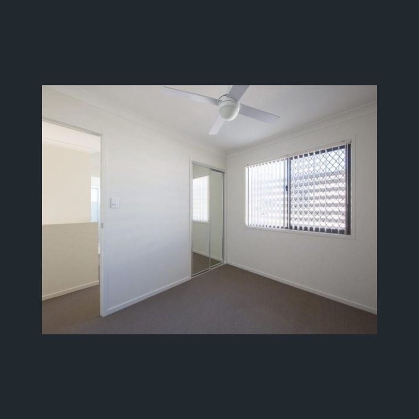 Beautiful TownHouse - Photo 1