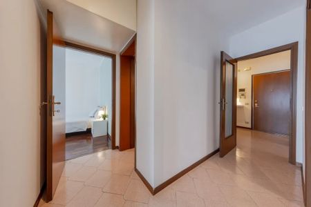 Via Urbino, Padova, Veneto 35142 - Photo 4