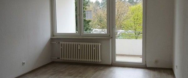 Modernisierte 3-Zimmer Wohnung mit Balkon in Sennestadt - Photo 1