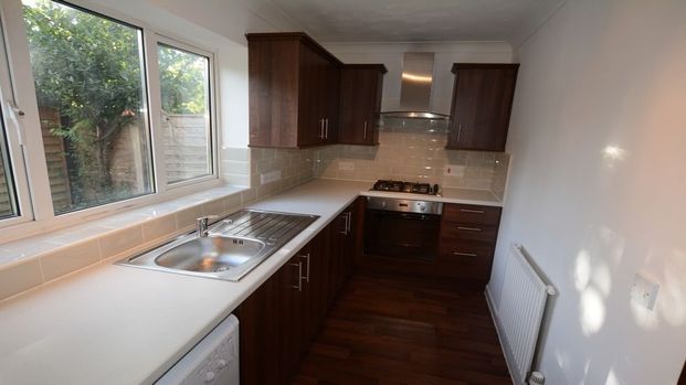Colham Green Road, Uxbridge, UB8 - Photo 1