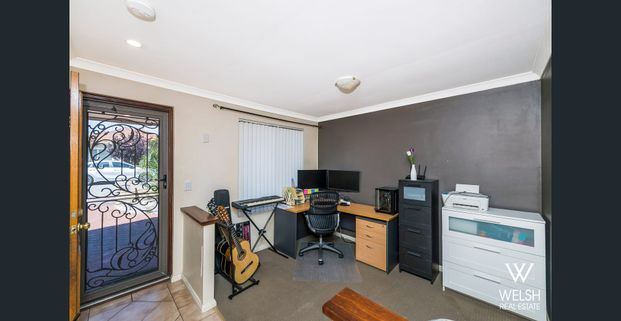 EXCELLENT HOME IN A GREAT LOCATION! - Photo 1