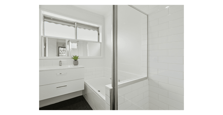 Family Living in a Peaceful Seaside Setting - Photo 4