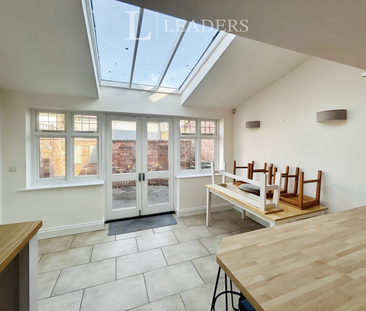 2 bedroom detached house to rent - Photo 3