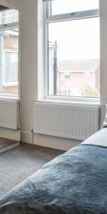 HMO Room to Let - Hainton Avenue, Grimsby DN32 - Photo 3