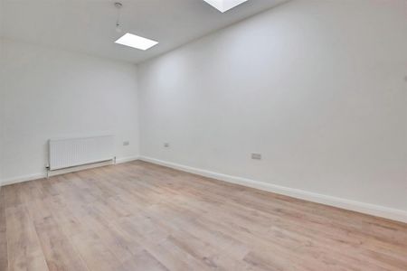 Whippendell Road, Watford - Photo 2