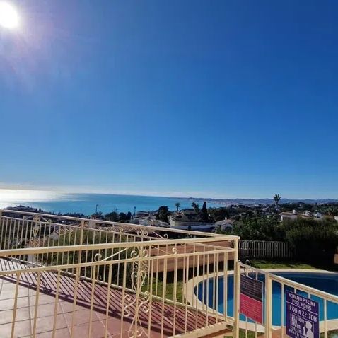 Alquiler de ático en Calle Sierra Bermeja, 29 - Photo 1