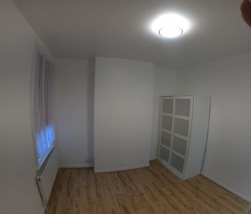 2 Bed Flat, Westhendon Broadway, NW9 - Photo 6
