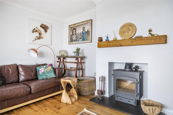 3 bedroom bungalow to rent - Photo 1