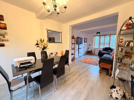 Market Street, Harlow - Photo 2