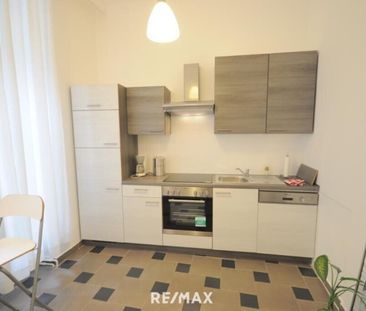 Geräumige Altbauwohnung / ONLINE-TERMIN -BUCHEN https://www.remax.a... - Foto 5