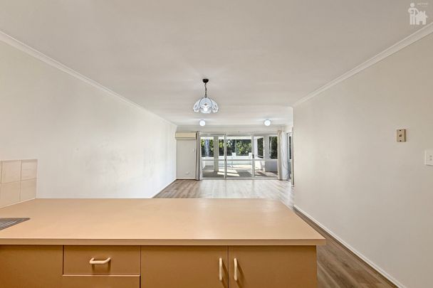 9/404 The Esplanade, - Photo 1