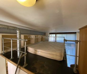 Studio to rent - Photo 5