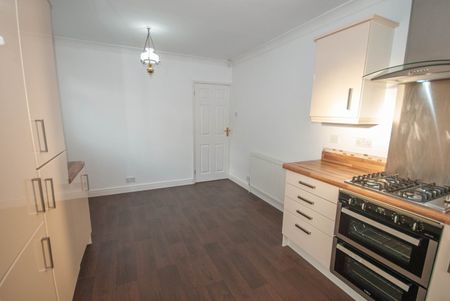 Macbeth Close, Rugby, CV22 - Photo 5