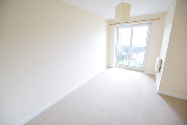 2 Bed Flat, Branagh Court, RG30 - Photo 1