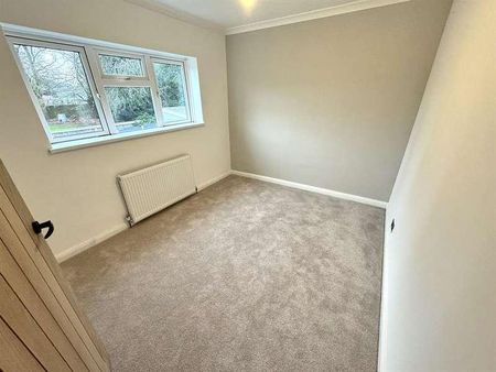 Stroud Avenue, Willenhall, WV12 - Photo 5