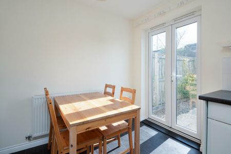 2 bedroom terraced house to rent - Photo 3