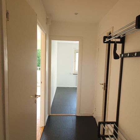 Heljestrandsgatan, Eskilstuna - Photo 3