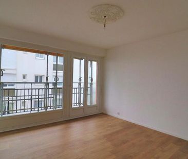 Location Appartement 3 pièces 52m² ROYAN 17200 - Photo 2