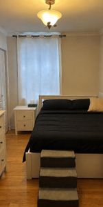Bijou! Emplacement exceptionnel! - Photo 3