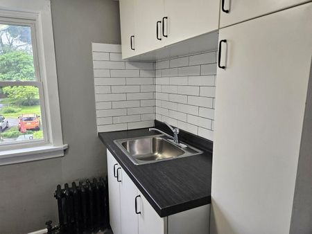 For Lease - 23 Avenue Place Unit# 2, Welland, Ontario - Photo 4