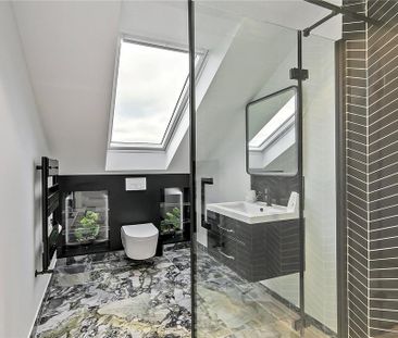 4 bedroom end of terrace house to rent - Photo 6