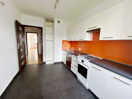 2 pokoje + miejsce postojowe w hali, balkon - Zdjęcie 4