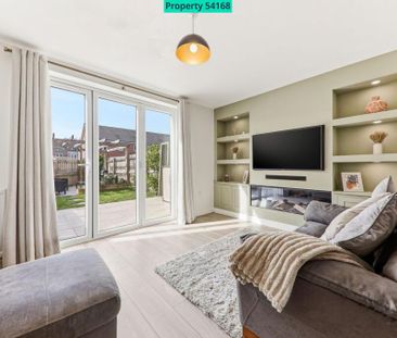3 bedroom end of terrace house to rent - Photo 3