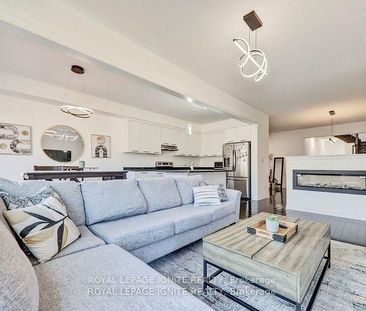 For Lease - 35 Peter Hogg Court, Whitby, Ontario - Photo 4