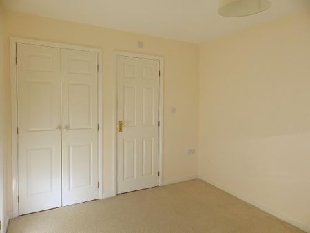 3 bedroom terraced house to rent - Photo 3