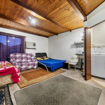 Close To Everything! - Photo 4