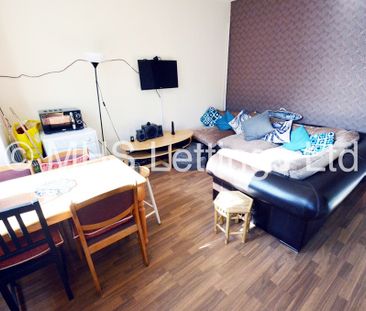 3 Bedroom End Terraced House for rent in Royal Park View - Photo 1