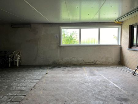 Gelijkvloersappartement met 2 slaapkamers en autostaanplaats te Leke - Foto 4