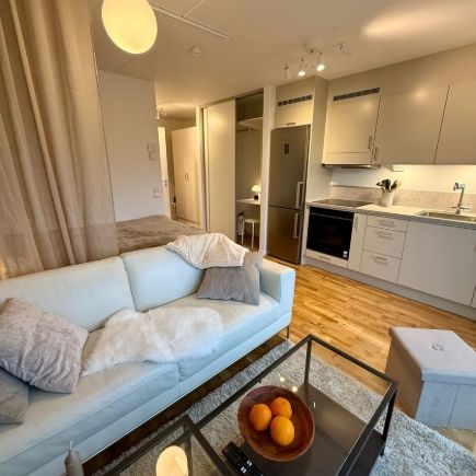 Farsta - 1rok - tillsv - 10.695kr/mån - Photo 1