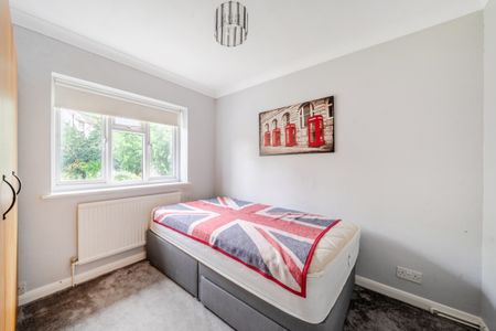 5 bedroom detached house to rent - Photo 5