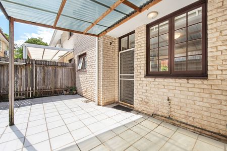 Unit 4/4 Sutherland Road, Chatswood - Photo 3