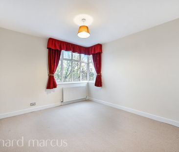 The Crescent - Photo 3