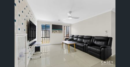 Modern 4-Bedroom in Prime Cranbourne North Location - Photo 3