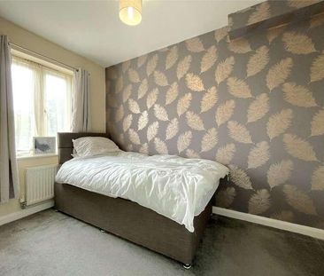 Village Drive, Lawley Village, Telford, Shropshire, TF4 - Photo 4