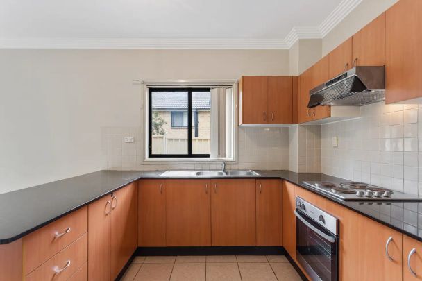 8/47 Hythe Street, Mount Druitt NSW 2770 - Photo 1