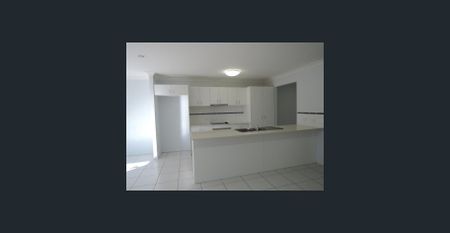 Fully Aircon - Great Location- Family frendly - Photo 2