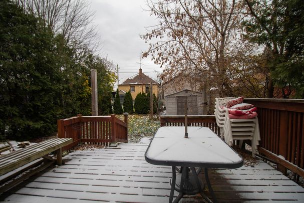 **Charming** 3-Bedroom Home for Rent in St. Catharines – Available Dec 1st! - Photo 1