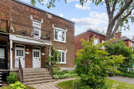 4541 Av. Royal - Photo 3