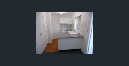 Family home in a excellent location - Photo 5