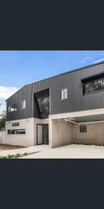 Studio Apartment - Photo 4