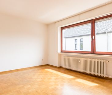 Bald sanierte 3 Zimmerwohnung mit Balkon und Einbauküche in Bielefe... - Foto 4