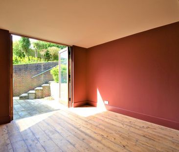 3 bedroom detached house to rent - Photo 4