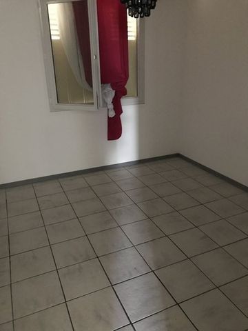 T3 - Photo 2